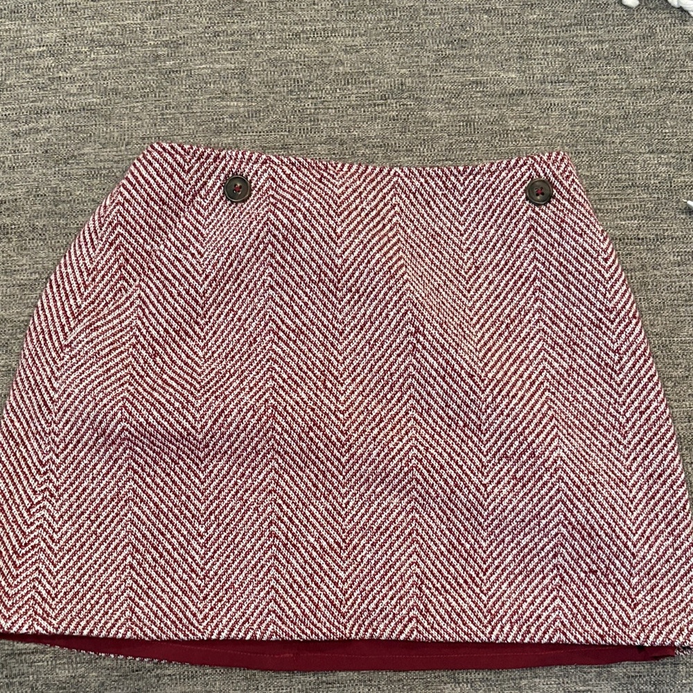 Banana Republic Burgundy and White Herringbone Mini Skirt